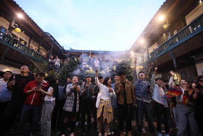 lijiang desti youth park hostel
