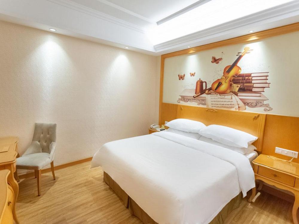 vienna international hotel guangzhou jichang road huangshi