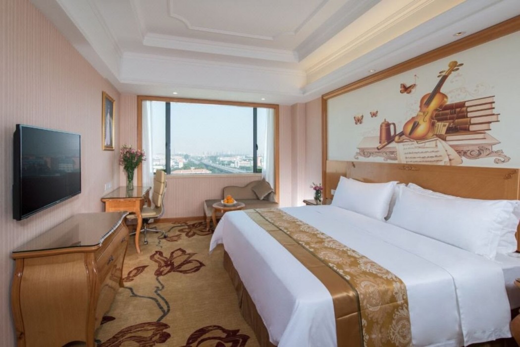 vienna international hotel guangzhou jichang road huangshi