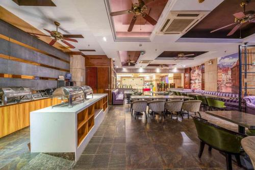 Vienna Hotel Dongguan Houjie Exhibition Center,Guangzhou>>Dongguan,4 star