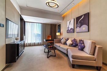 imperial dragon bay purejoy hotel