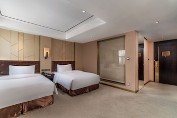 imperial dragon bay purejoy hotel