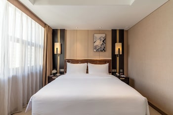 imperial dragon bay purejoy hotel