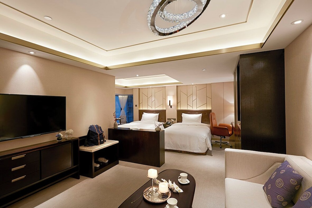 imperial dragon bay purejoy hotel