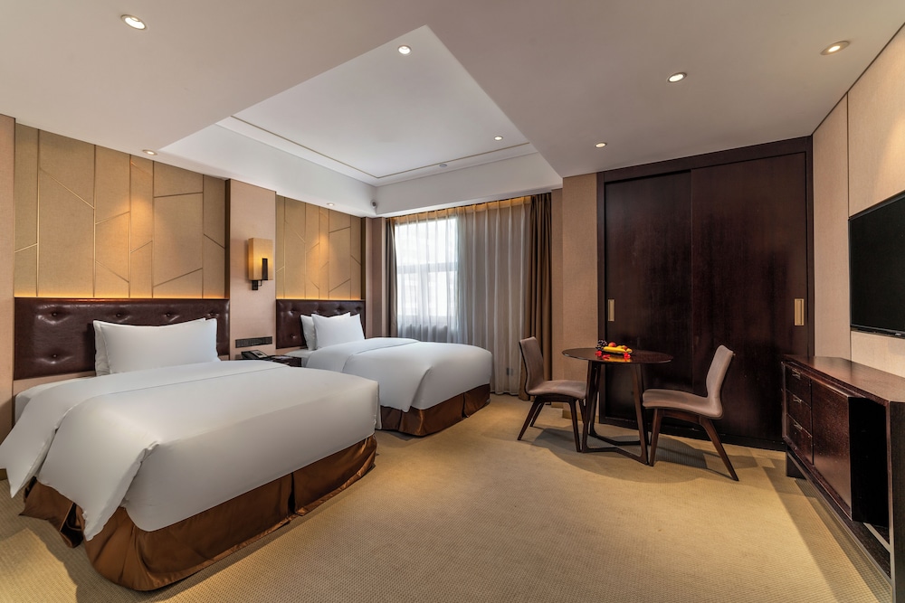 imperial dragon bay purejoy hotel