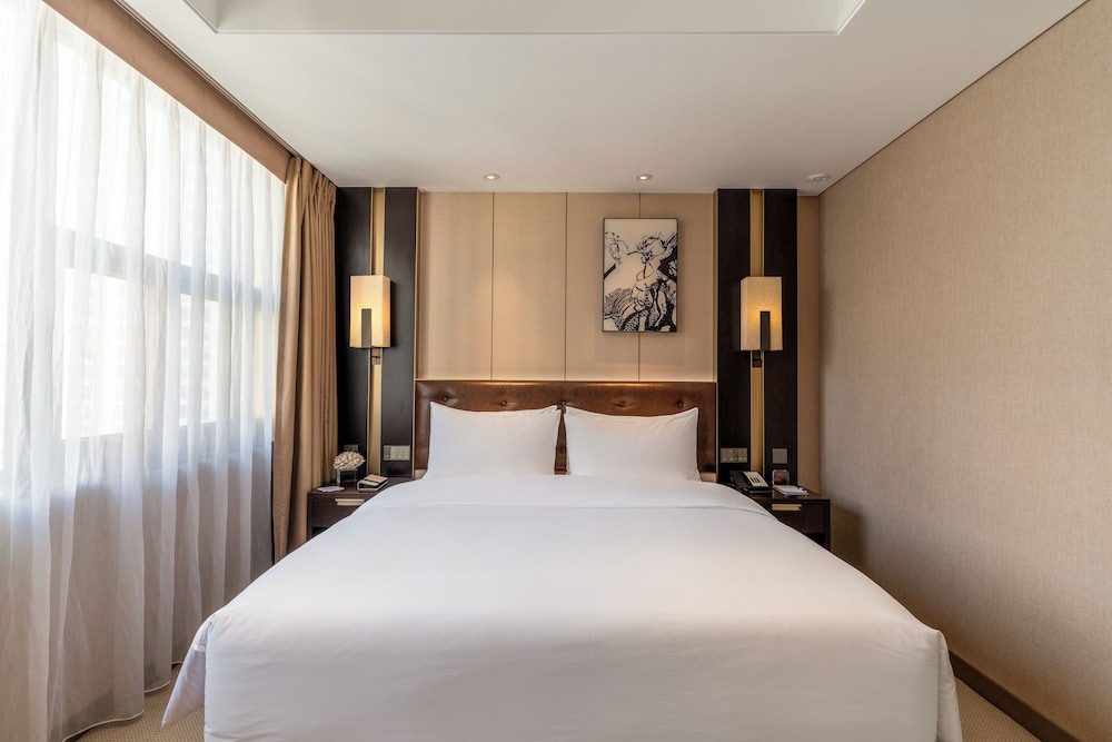 imperial dragon bay purejoy hotel