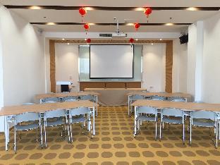 Hanting Hotel Xuchang Changge Zhongyao Avenue,,2 star
