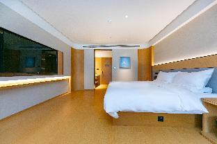 Hotel-Img