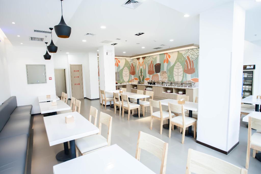 hanting hotel shenyang santaizi metro station