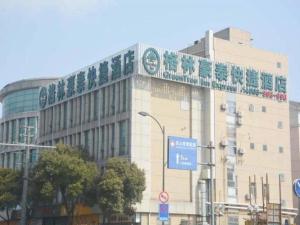 Greentree Inn Jiangsu Suzhou Kunshan Beimen Road Express Hotel,,3 star