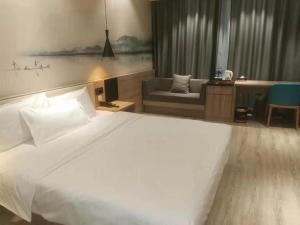 hanting hotel chuzhou dingyuan shopping building