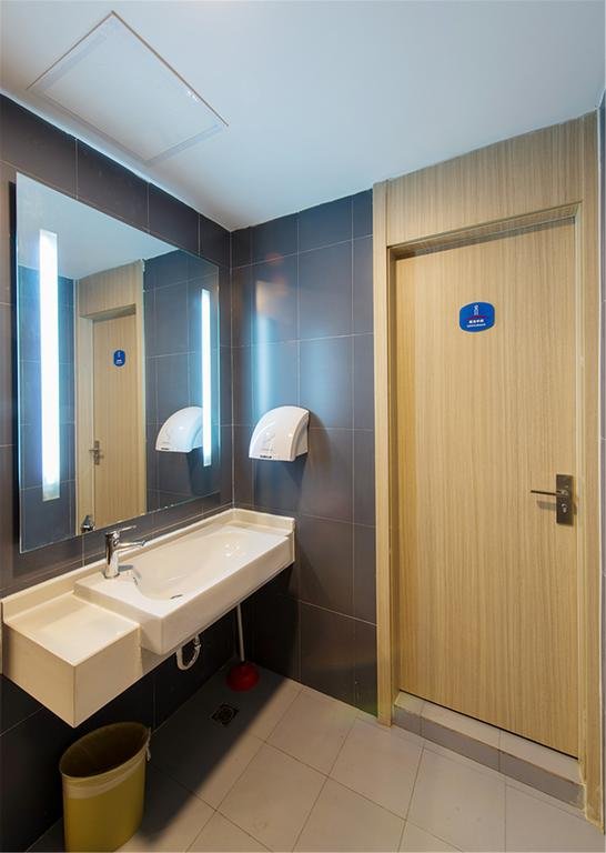 hanting hotel chuzhou dingyuan shopping building