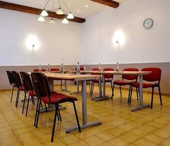 Hotel Toppin,Cavaillon>>Avignon,2 star