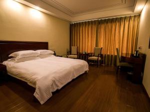 greentree inn nantong haimen sanchang north wangjiang road business hotel