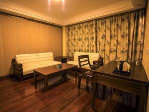 greentree inn nantong haimen sanchang north wangjiang road business hotel