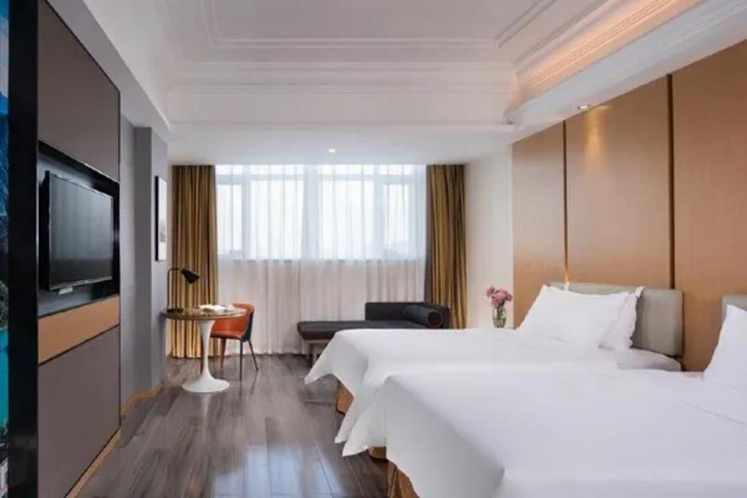 Vienna Hotel Zhongshan Xiaolan Daxin Branch,Xiansha>>Zhongshan,4 star