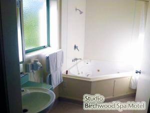 birchwood spa motel