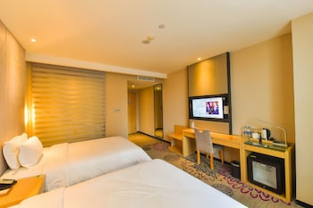 lavande hotel wuhan university of technology