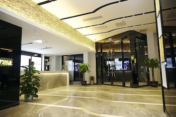 lavande hotel wuhan university of technology