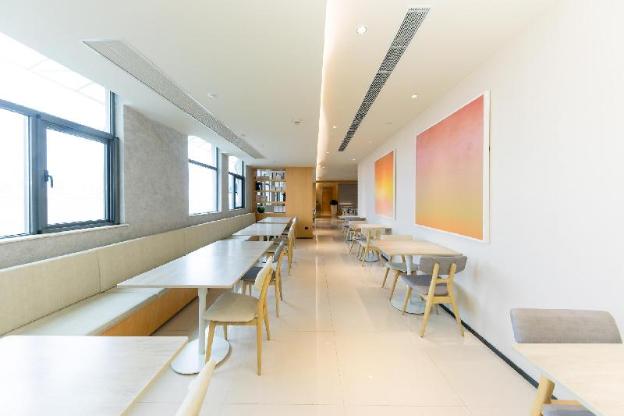 ji hotel shanghai jiaotong university dongchuan road
