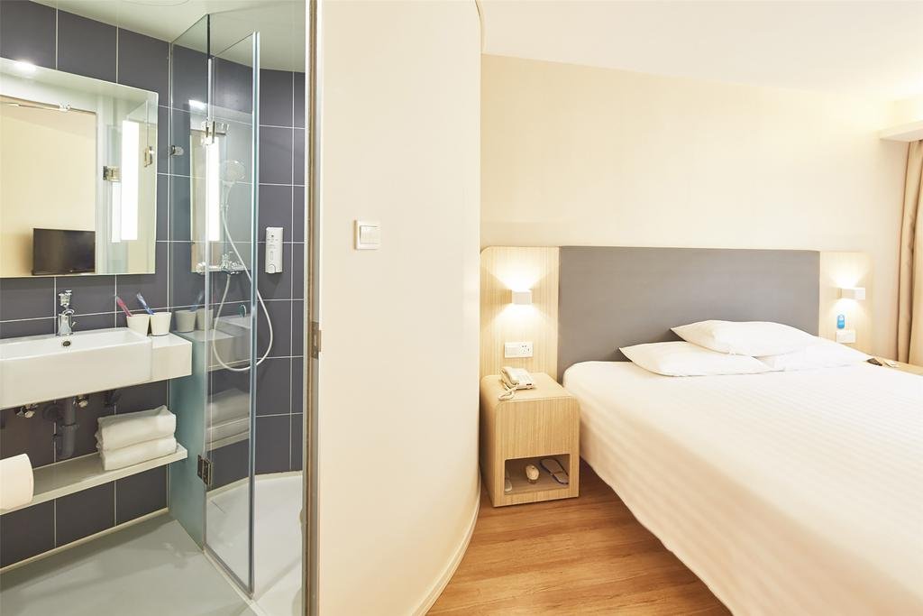 hanting hotel mingguang runxi city square