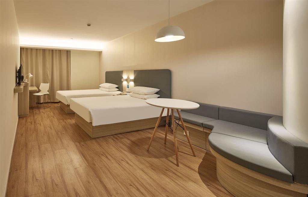 hanting hotel mingguang runxi city square