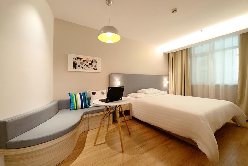 hanting hotel mingguang runxi city square