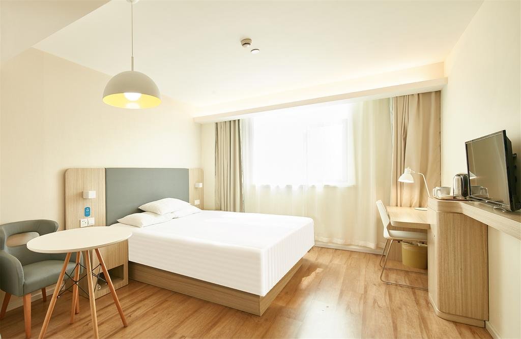 hanting hotel mingguang runxi city square