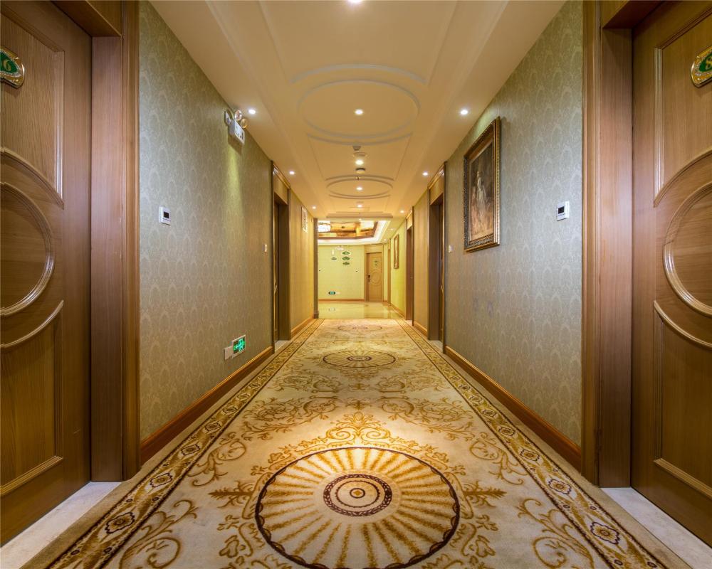 vienna hotel guangdong dongguan tangxia south high speed railway station
