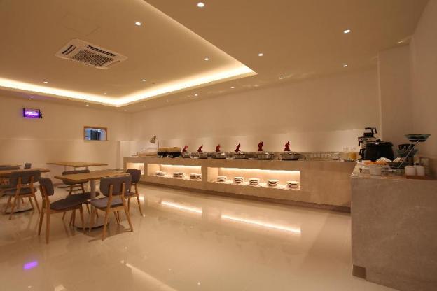 ji hotel shanghai jiading new town yuanxiang lake