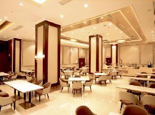 Vienna International Hotel,,3 star