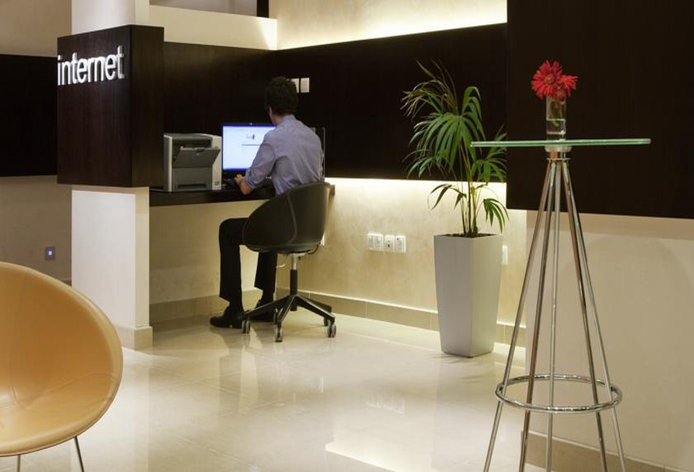ibis amman