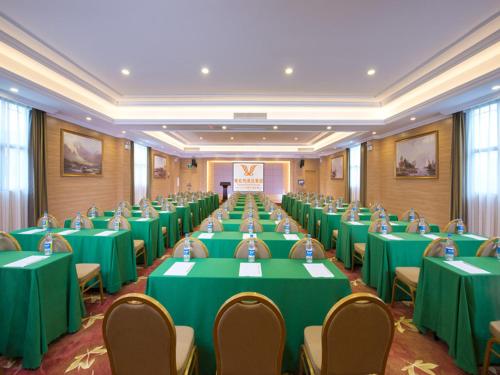 vienna hotel meizhou xingning city plaza branch