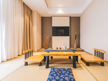 atour hotel suzhou wujiang