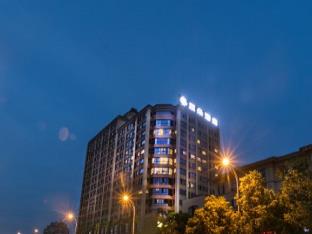atour hotel suzhou wujiang