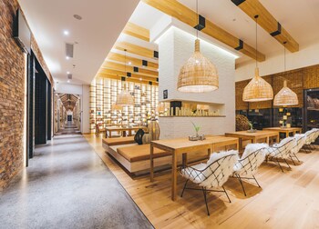 atour hotel suzhou wujiang