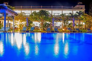 hoang trieu dynasty mui ne beach resort