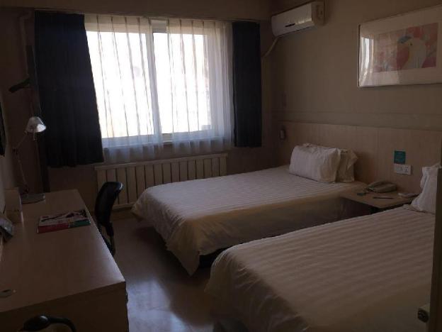 jinjiang inn fuxin sanyiba park