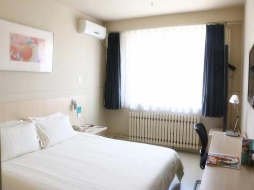 jinjiang inn fuxin sanyiba park