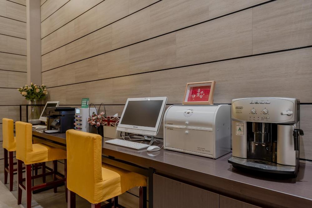 home inn plus nanjing longjiang metro station dinghuai gate street