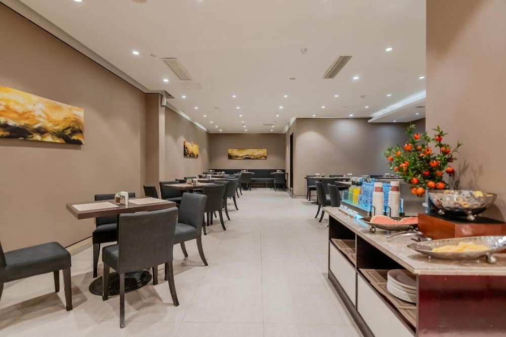 home inn plus nanjing longjiang metro station dinghuai gate street