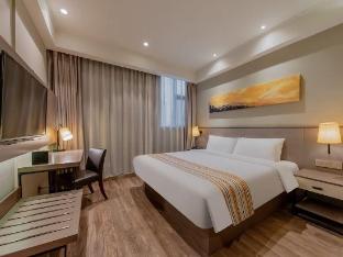 Home Inn Plus Nanjing Longjiang Metro Station Dinghuai Gate Street,,3 star