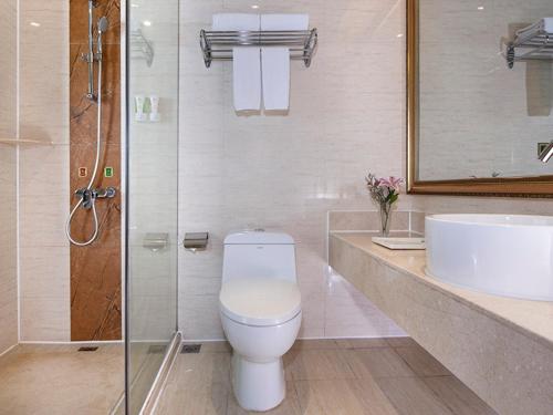 Vienna Hotel Yueyang Huarong Avenue Branch,China>>Yueyang,4 star