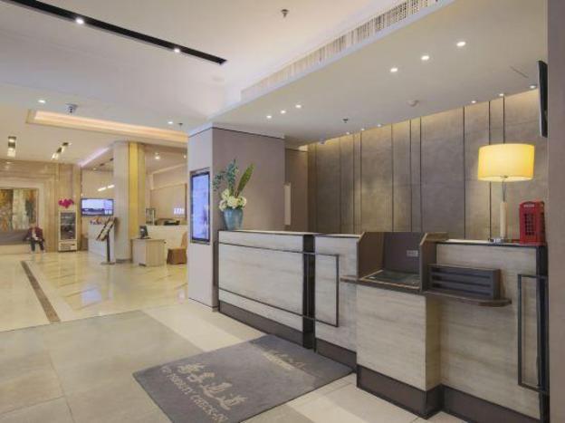 home inn plus shenyang railway station east square metro station