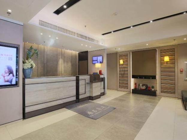 home inn plus shenyang railway station east square metro station