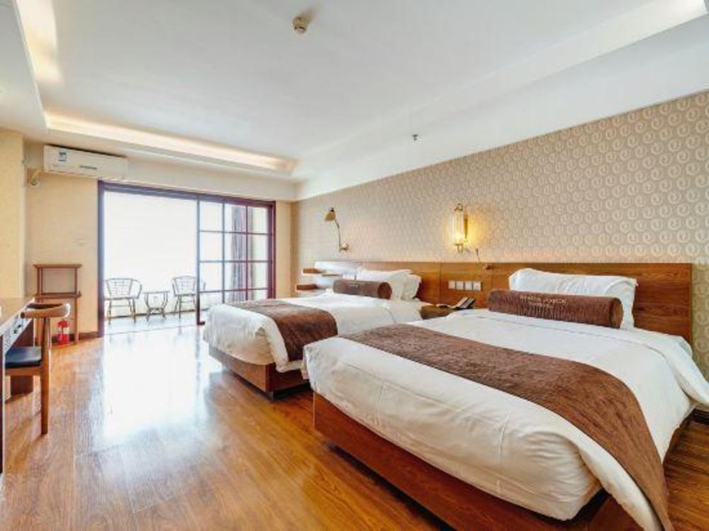 james joyce coffetel qufu long distance bus station