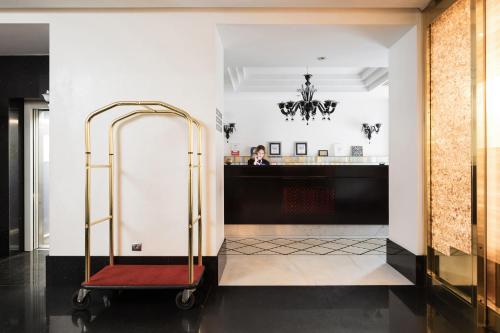 demetra art hotel