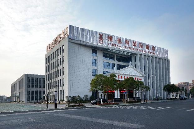 vienna international hotel shanghai pudong international toursim resort airport