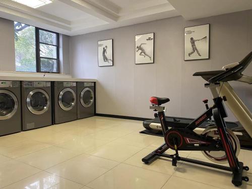 vienna international hotel shanghai pudong international toursim resort airport