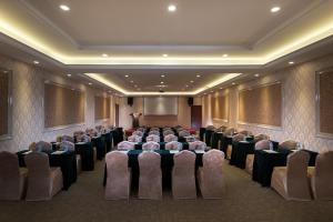 vienna international hotel shanghai pudong international toursim resort airport
